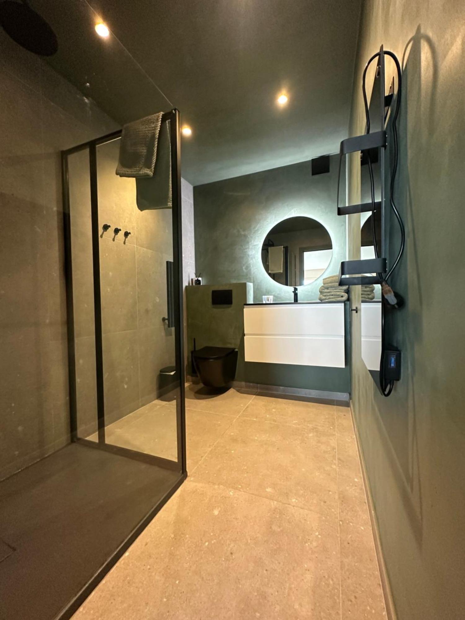 Studio By Aimee - 20M From The Beach & In City Centre! オステンド エクステリア 写真